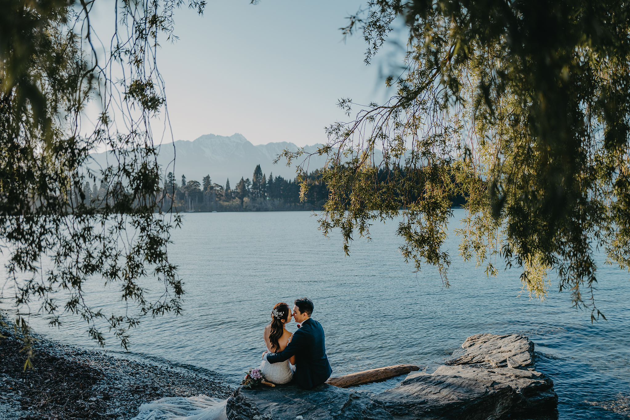 #overseaprewedding #newzealandprewedding #santoriniprewedding #icelandprewedding #destinationpreweddingshoot (24)